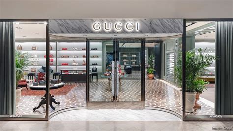 Gucci opens first Cincinnati.